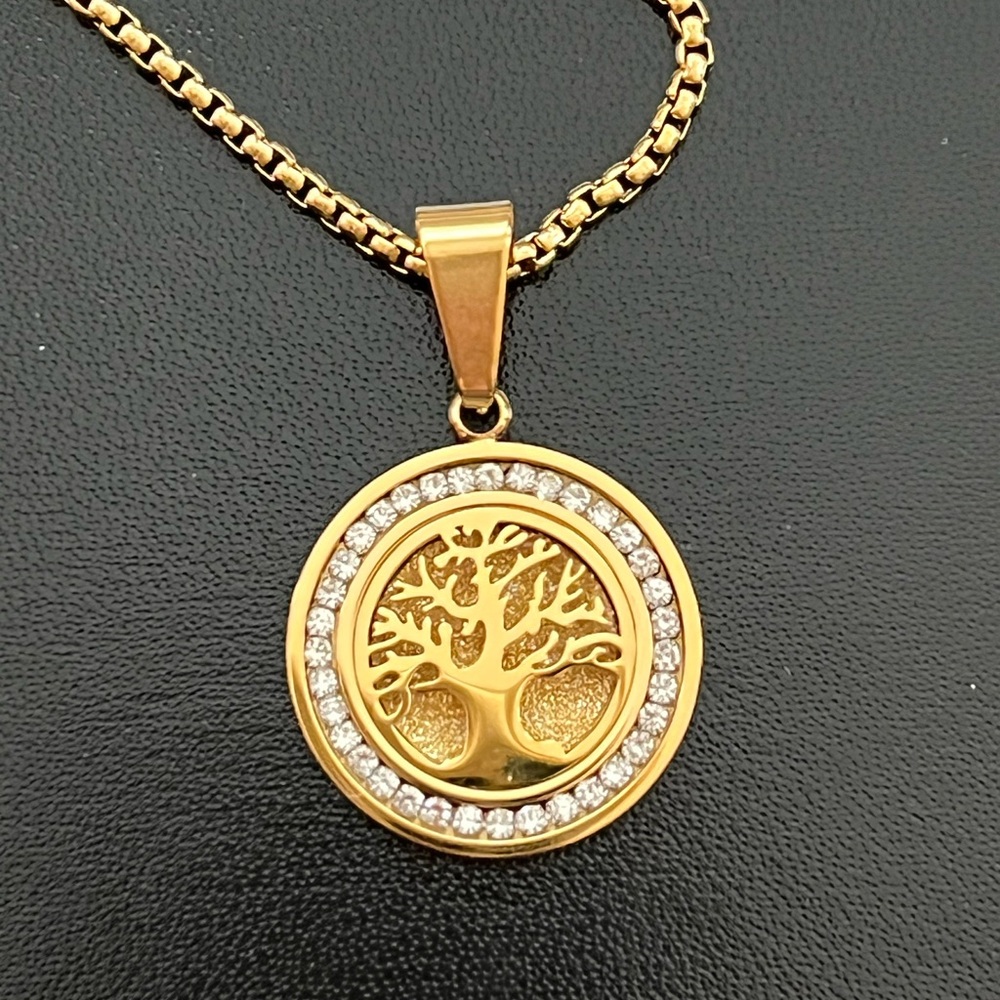 Tree of life pendant necklace